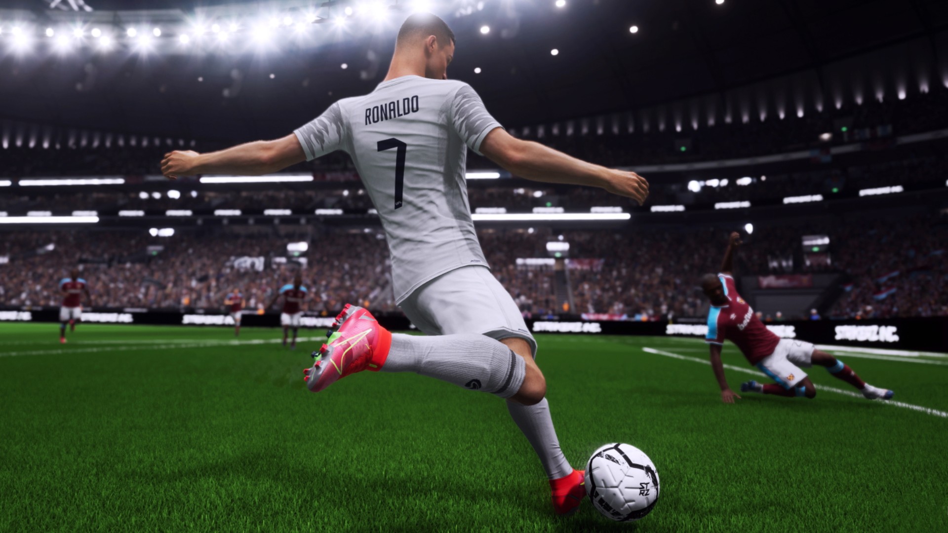 RONALDO in UFL